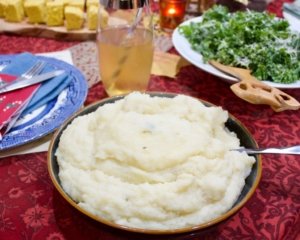 3 Cheese and Garlic Mashed Potatoes